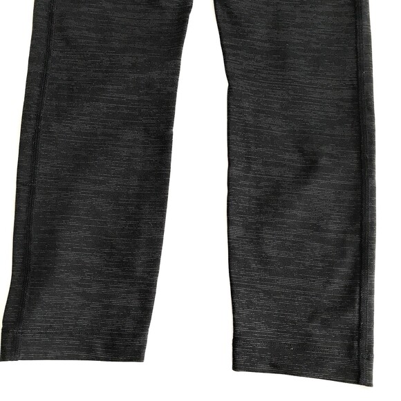 SOLD  Outdoor Voices Techsweat Flex Crop 3/4 Leggings Small Heather Black Pocket - Picture 8 of 9